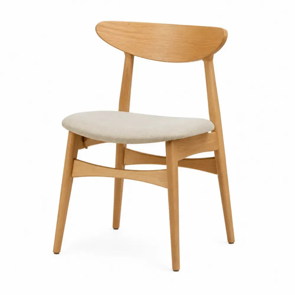 silla de comedor tapizada con respaldo curvo de madera de caucho asiento acolchado madera natural clara y beige 45 cm x 50 cm x 85 cm