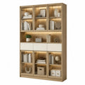 Librería vitrina vertical de MDF con puertas de vidrio estantes iluminación LED madera clara blanco crema y transparente aprox 120 x 35 x 200 cm